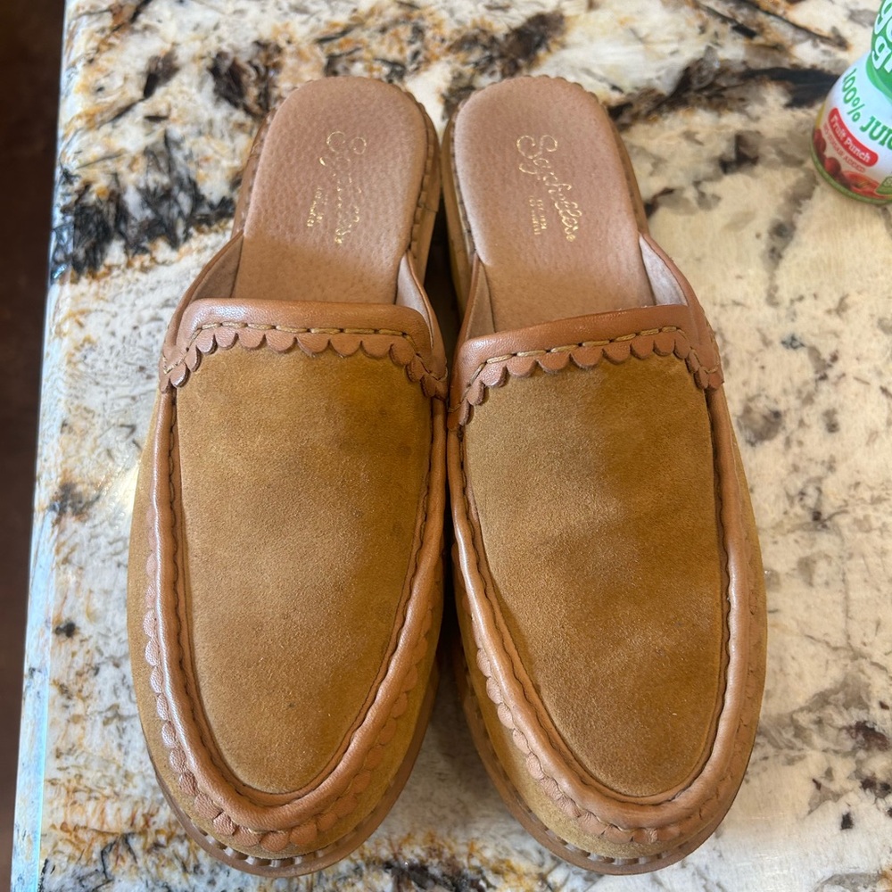 Seychelles Tan Suede Scallop-Trim Slip-On Mules